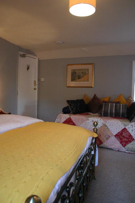 Horse & Groom B&B Westbury  Esterno foto